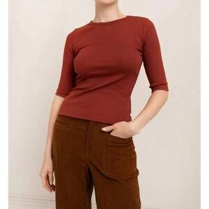 NEW PAPER LABEL akari crew neck top in henna